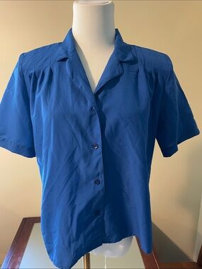 Vintage Lady Manhattan Short-Sleeve Button up Blouse | 8